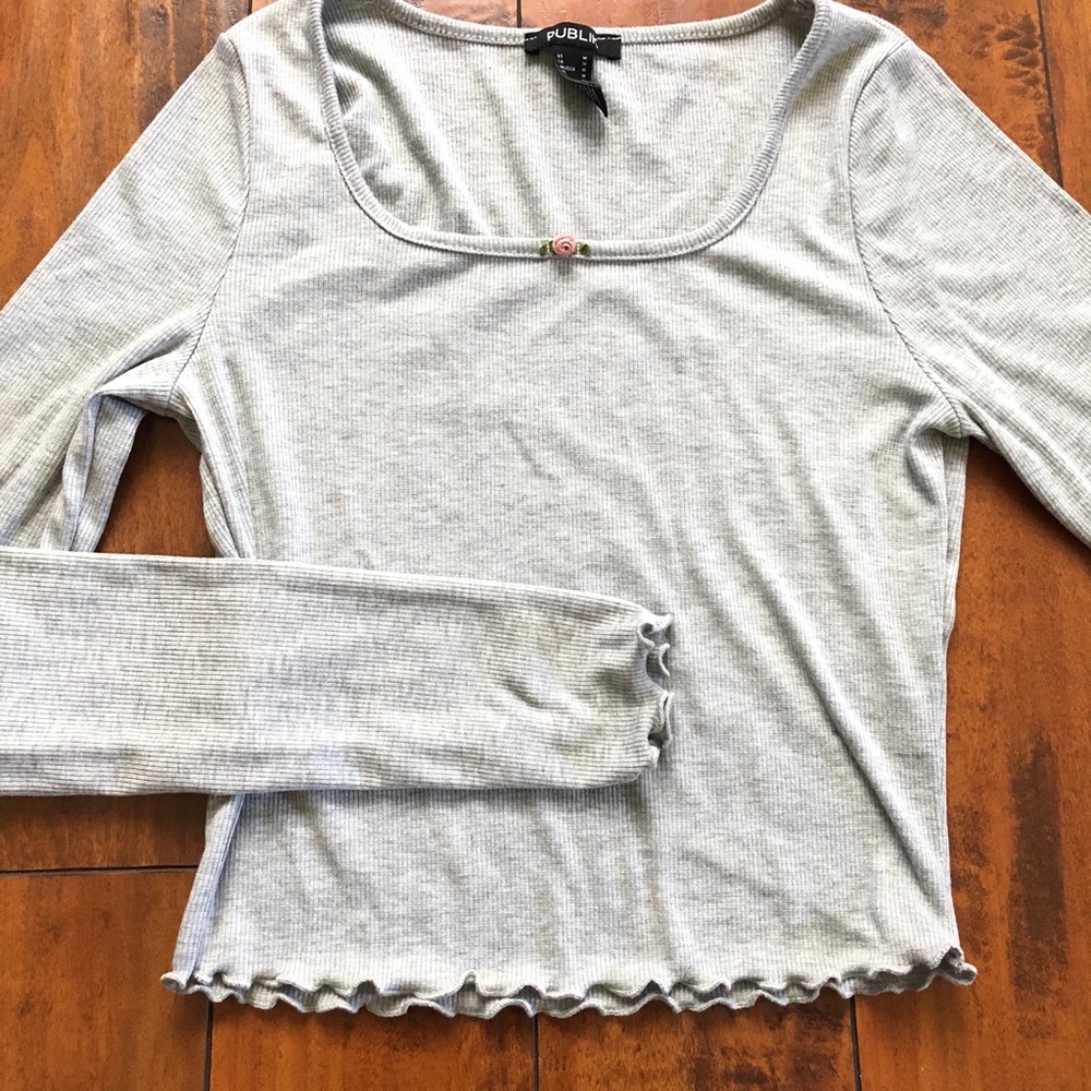 Long sleeve top